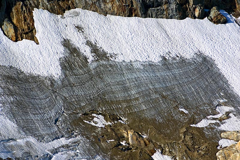 Abstract ice-scapes on Triftgletscher, 14. and 15. August 2007