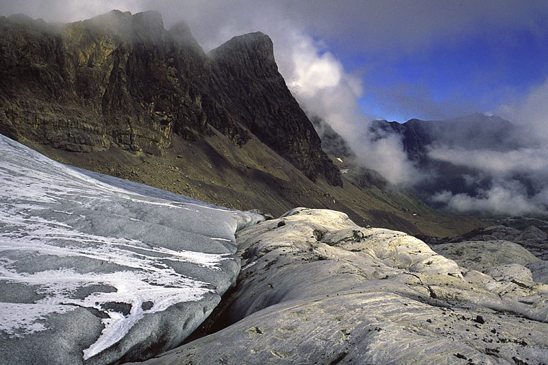 Glacier de Tsanfleuron, roches moutonnes