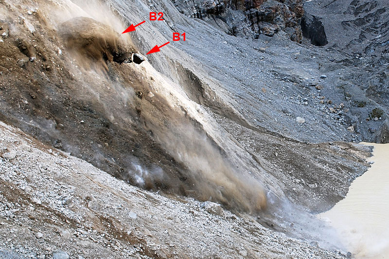 Moraine collapse 22. May 2009, photo page