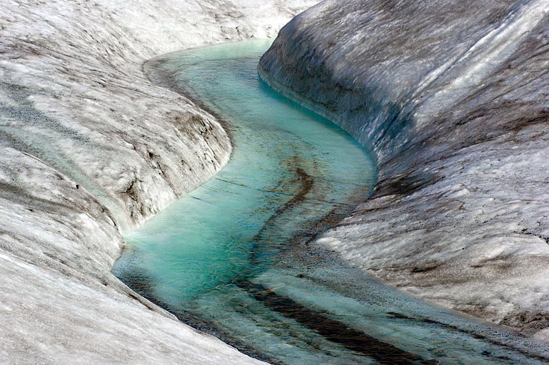 Crusoe Glacier: shapes and colours