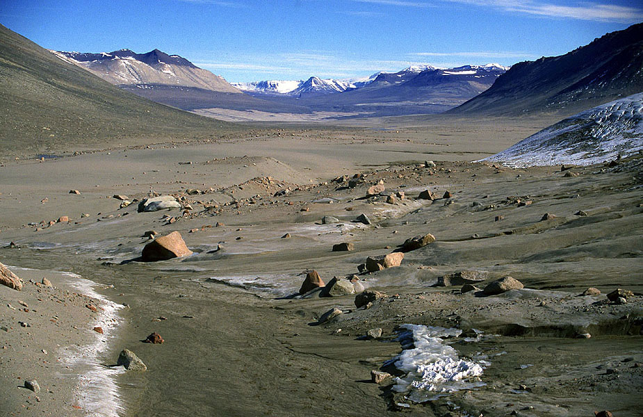 Antarctica: the icy continent