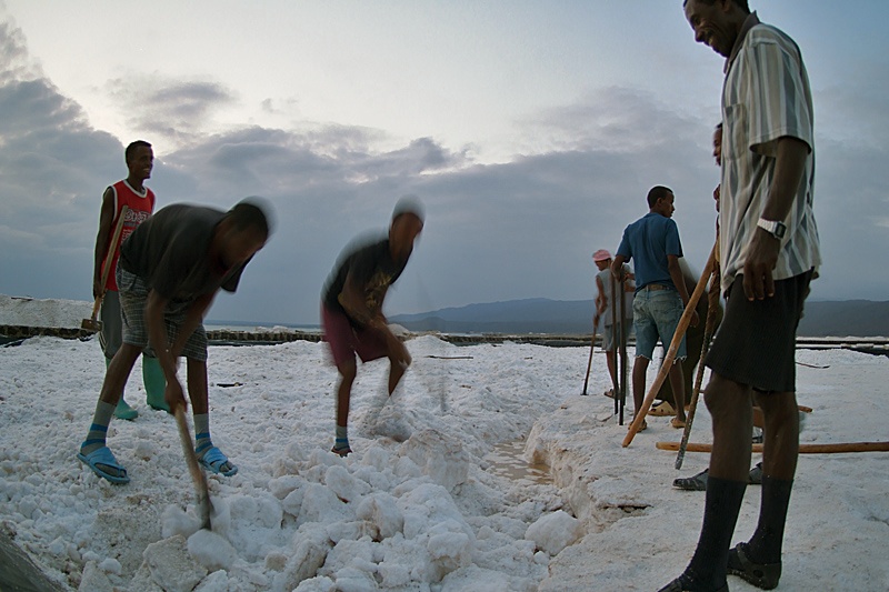 Salt from Lake Giulietti 2008
