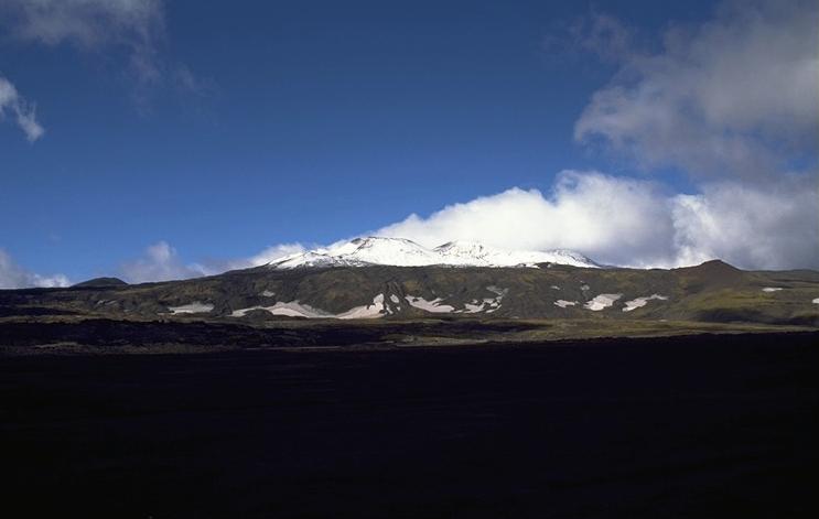 Fotoseite: Vulkane Gorely und Mutnovsky