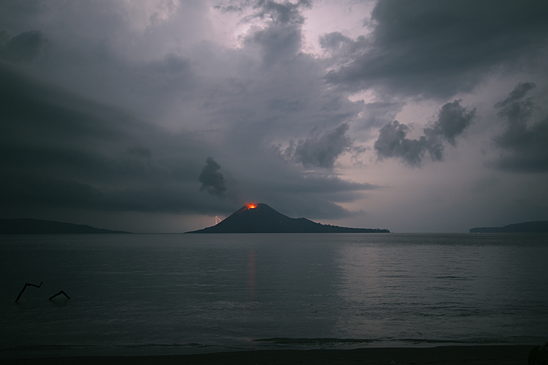 Stelle e Tempeste sul Krakatau (4.-8. Giugno 2009)