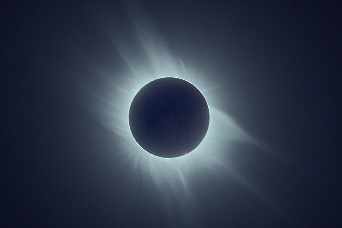 Zwei totale Sonnenfinsternisse, beobachtet in der Trkei