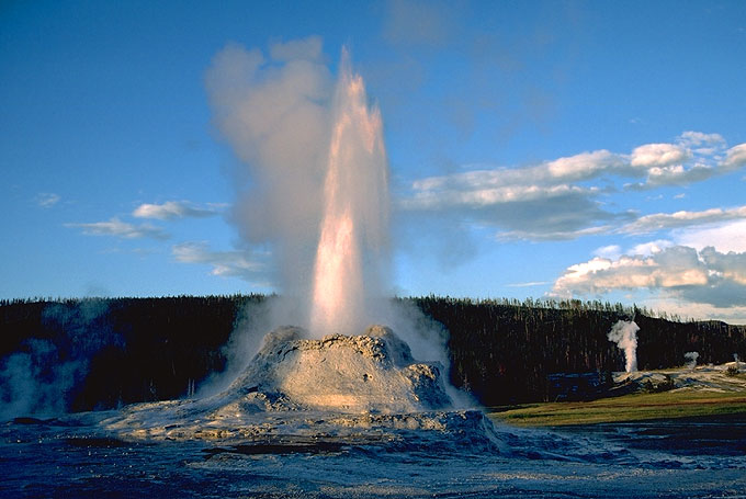 Geysers in Eruzione: Foto