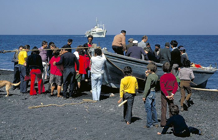 Stromboli around 1970: Travelling and climbing the volcano the old-fashioned way