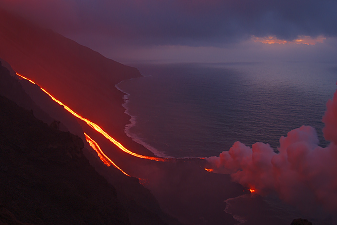 3.-11. March 2007: the Lava Delta grows
