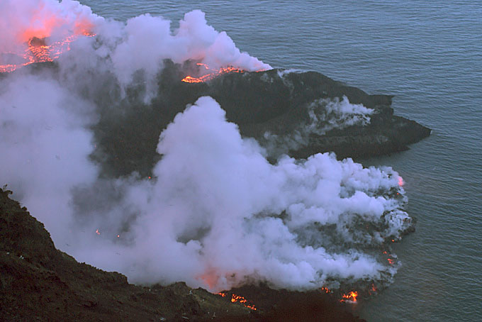 3.-11. March 2007: the Lava Delta grows
