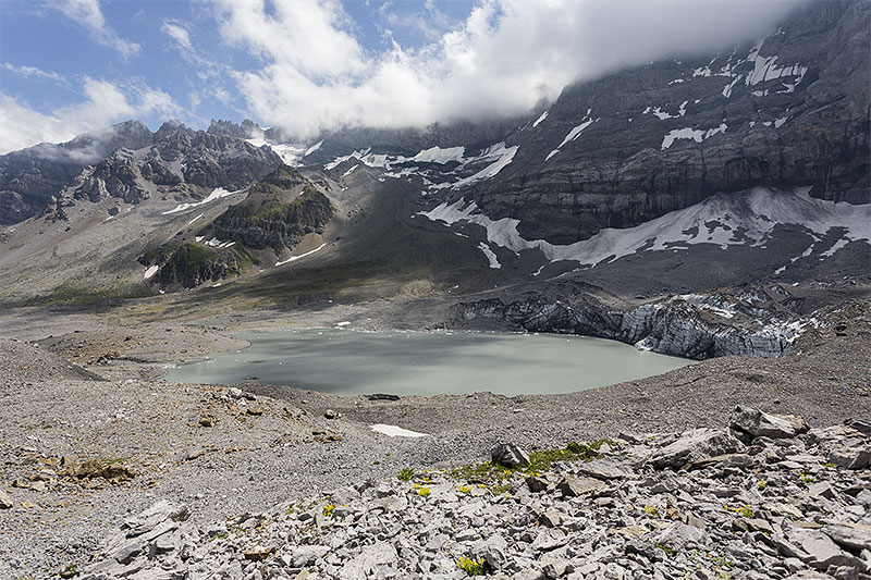 Formation of the proglacial lake