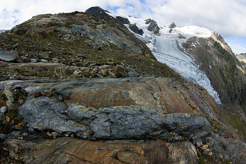 Glacially eroded bedrock near Triftgletscher, 15. August 2007