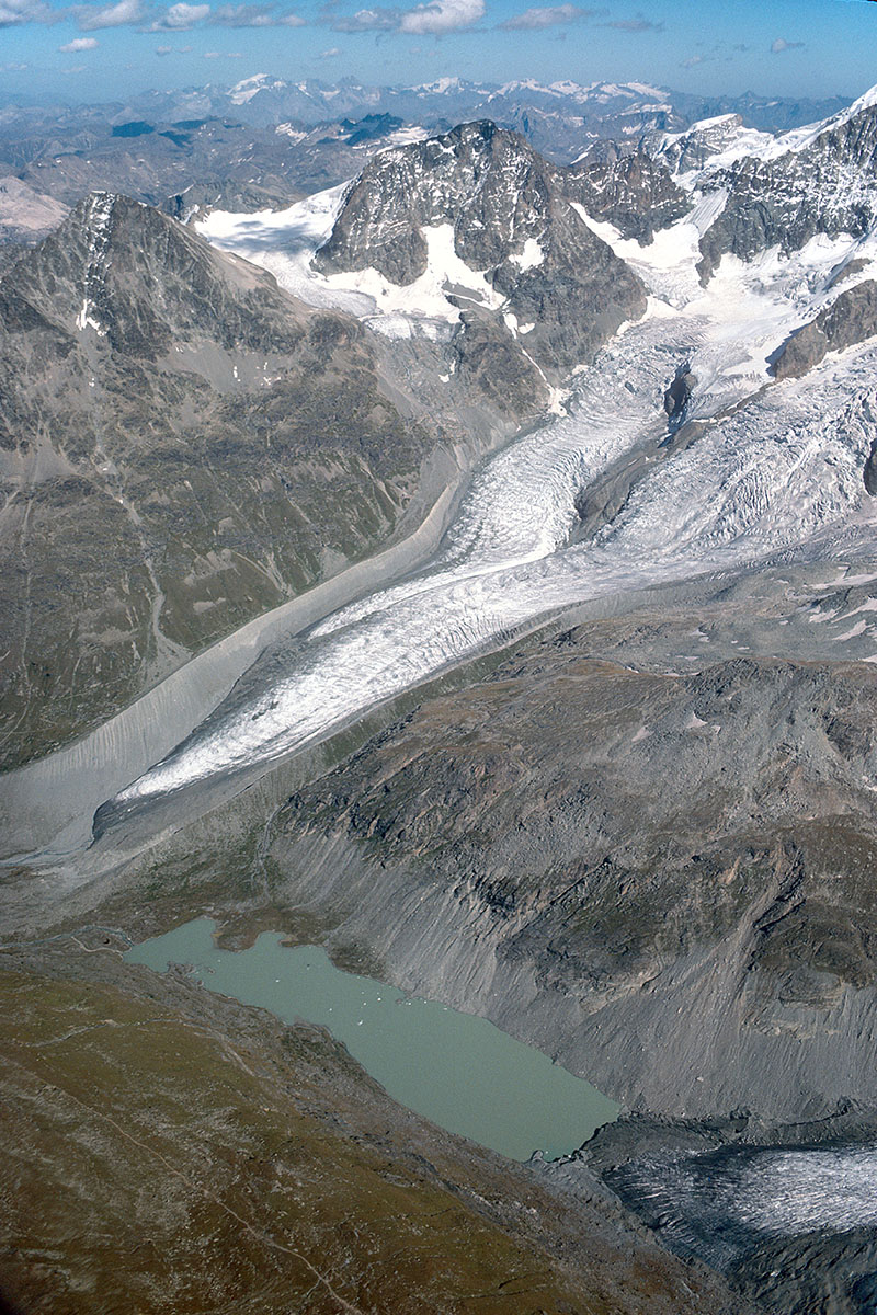 2021-2023: Luftbilder und Wiederholungsaufnahmen Tschiervagletscher