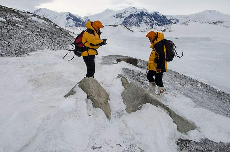 George VI Ice Shelf: moraine features