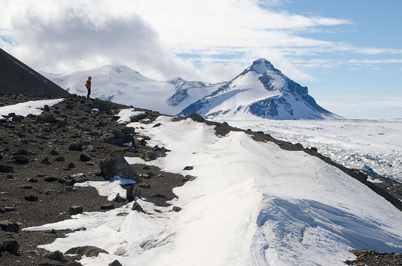 George VI Ice Shelf: moraine features