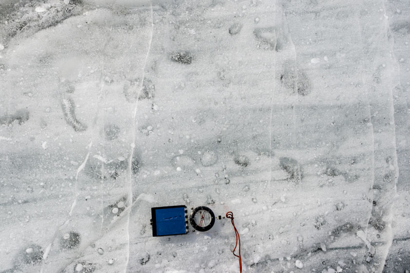 George VI Ice Shelf structures and morphological features George VI Ice Shelf structures and morphological features