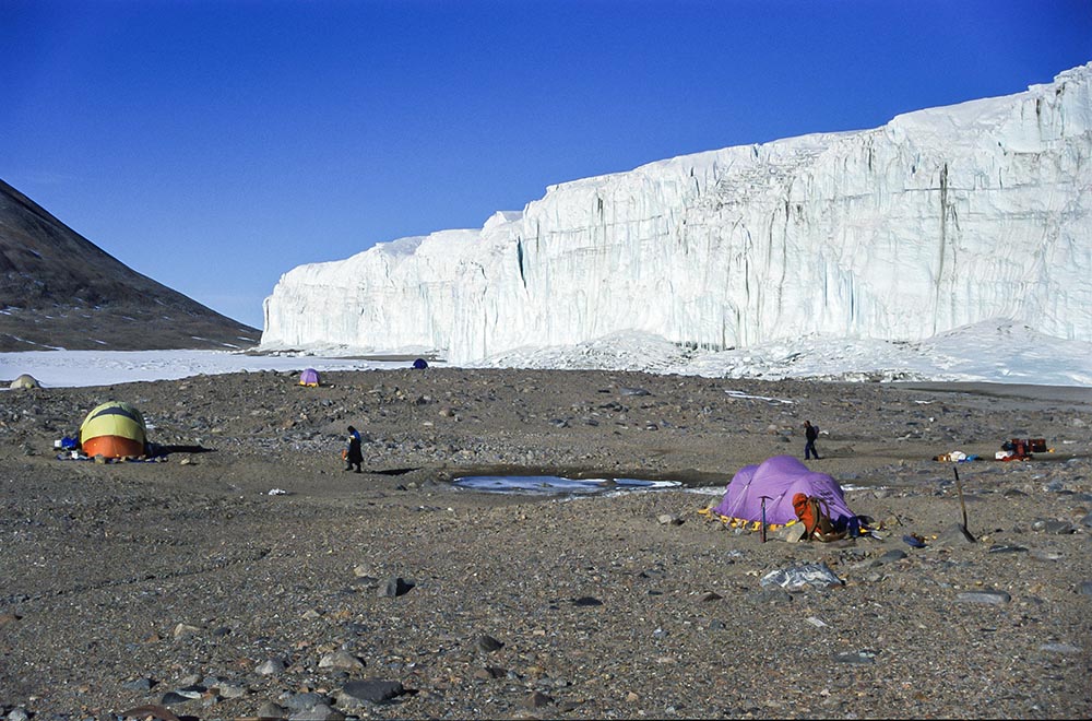 Glacier surface and cliffs