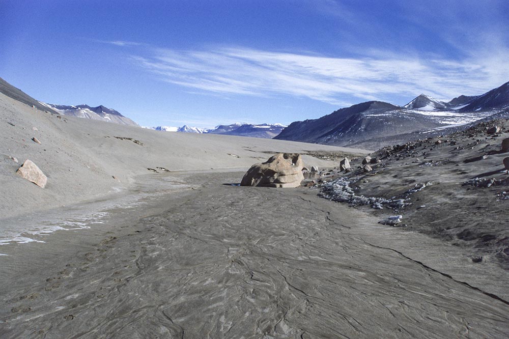 
Victoria Valley desert features, Dry Valleys, Antarctica
