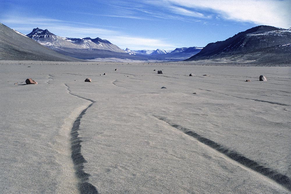 
Victoria Valley desert features, Dry Valleys, Antarctica
