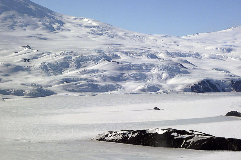 Flight to Antarctica