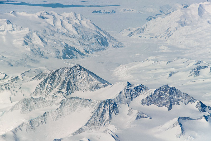 Flight to Antarctica Flight to Antarctica