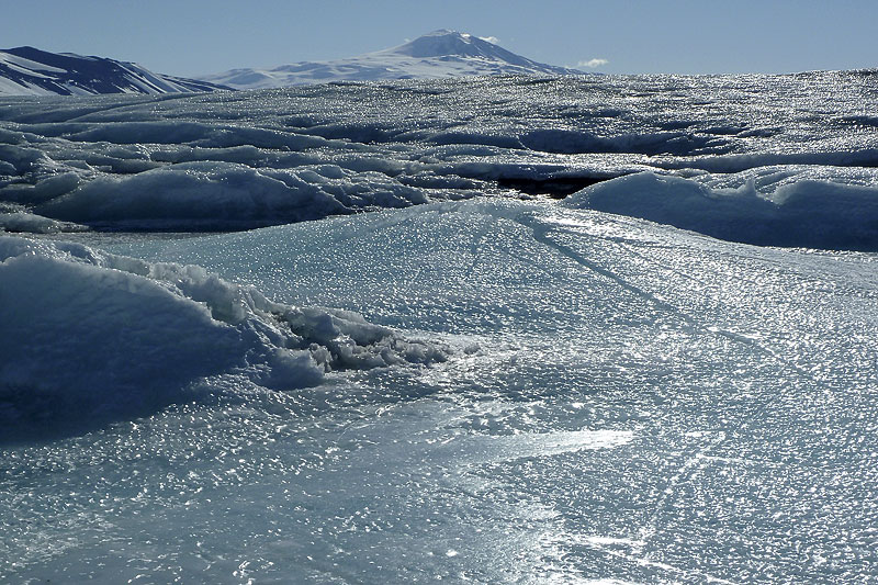 Ice shelf drainage