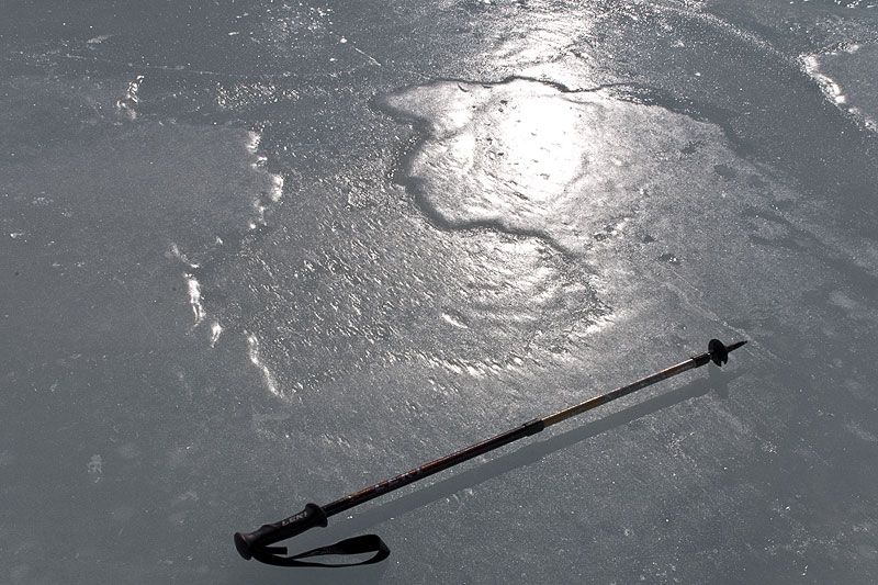 Ice shelf drainage