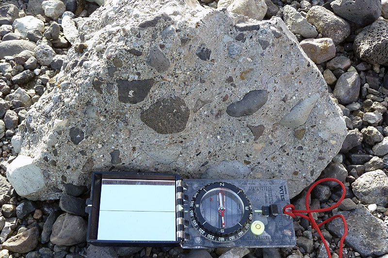 Representative lithologies of morainic debris Representative lithologies of morainic debris