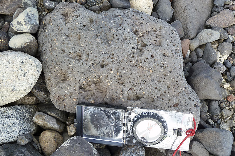 Representative lithologies of morainic debris Representative lithologies of morainic debris