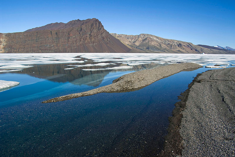 Sea Ice and Icebergs