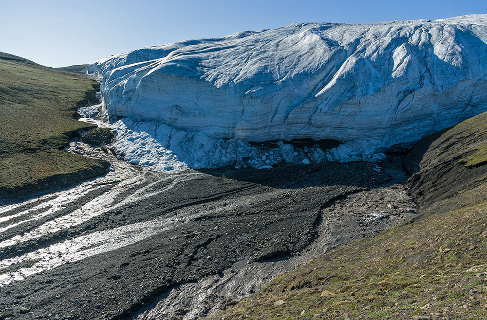 Crusoe Glacier repeat photos 1977-2008-2022