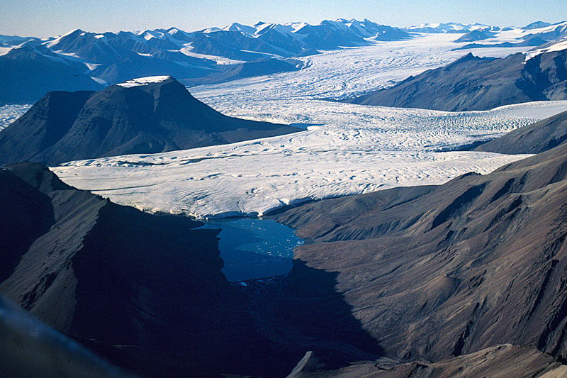 Finsterwalder Glacier