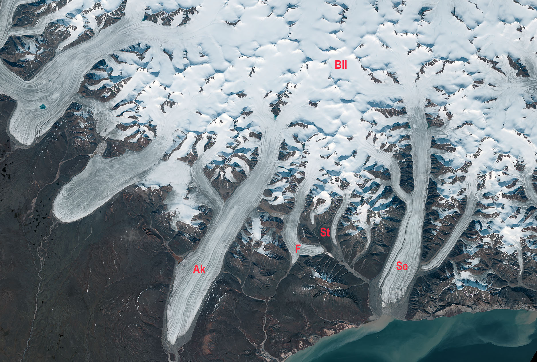 Introduction and satellite images Introduction and satellite images