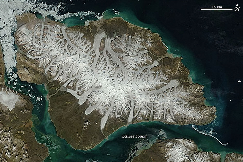 Introduction and satellite images Introduction and satellite images