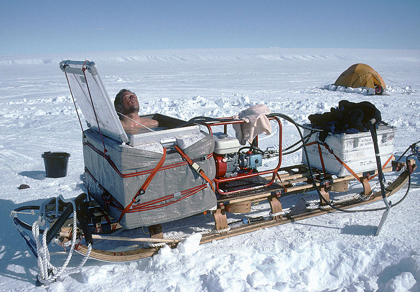 Living and travelling on glaciers