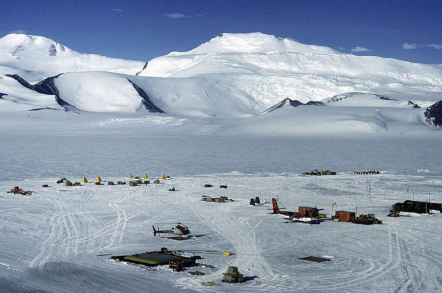 Living and travelling on glaciers