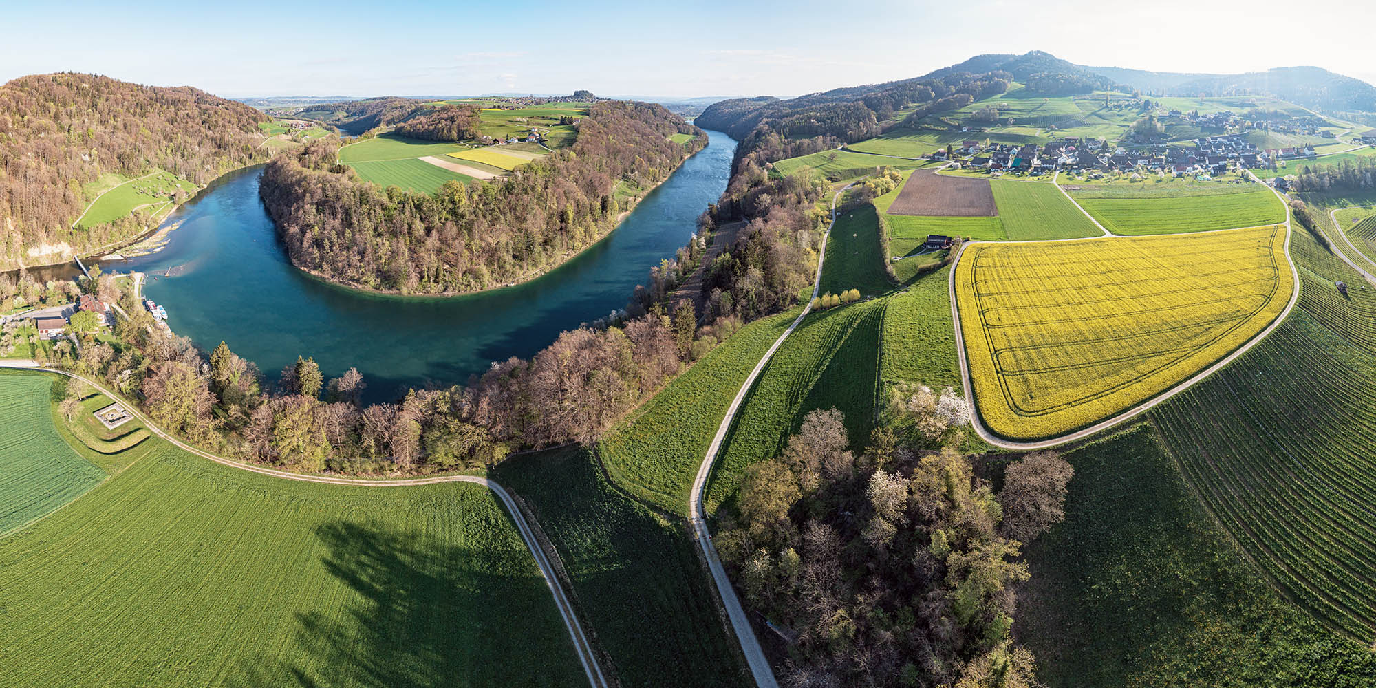 Schmelzwasserrinnen und Schotterterrassen