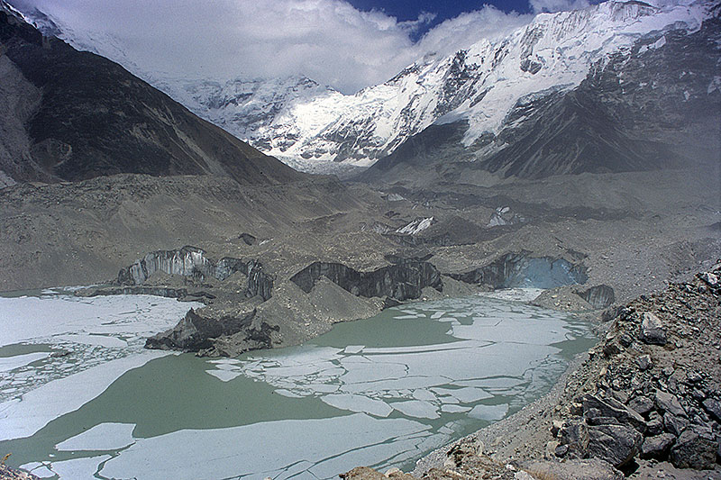 Imja Tsho and moraine dam