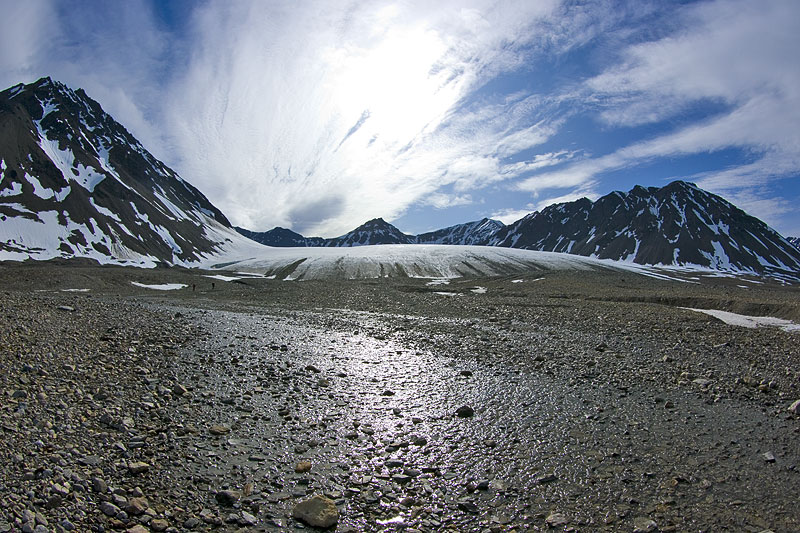 Austre Lovnbreen: the glacier forefield