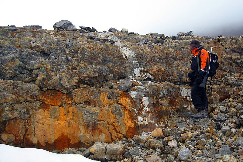 Austre Lovnbreen: the glacier forefield