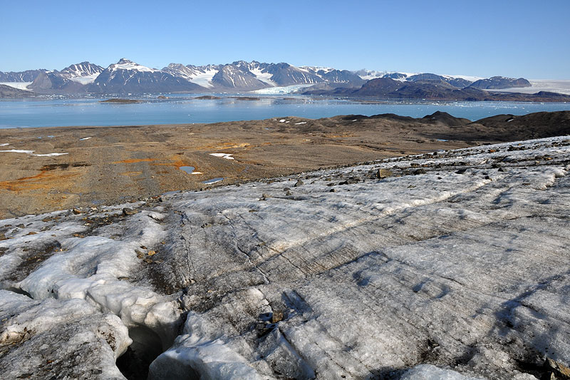 Austre Lovnbreen: the glacier surface