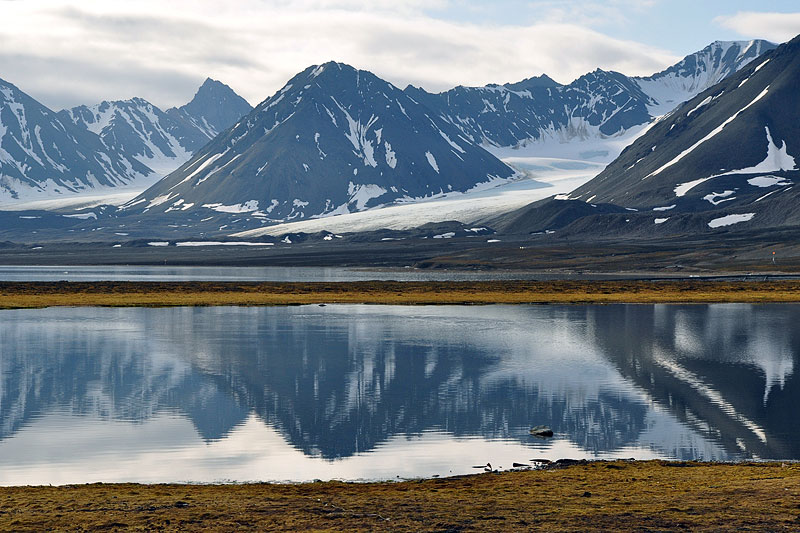 Midtre Lovnbreen