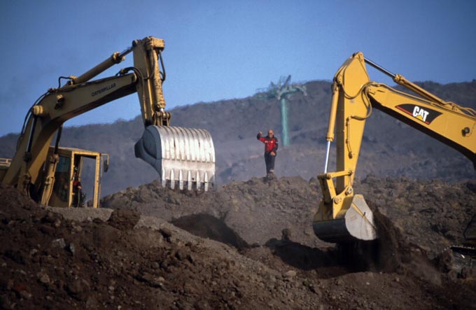 Die Flankeneruption und ihre Auswirkungen auf Menschen und Gebude 26./27. Juli 2001