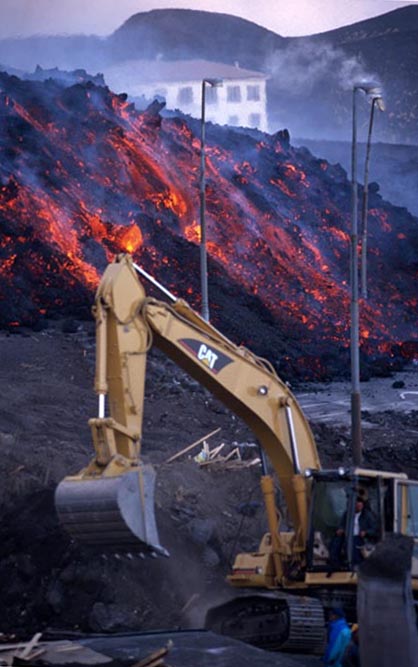 Die Flankeneruption und ihre Auswirkungen auf Menschen und Gebude 26./27. Juli 2001