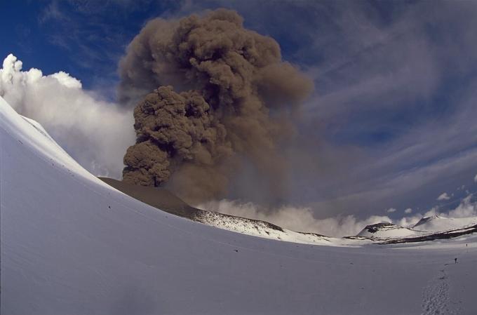 Flankeneruption 2002: Der sdliche Schlot