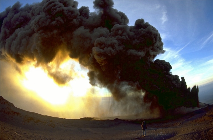 Flankeneruption 2002: Der sdliche Schlot