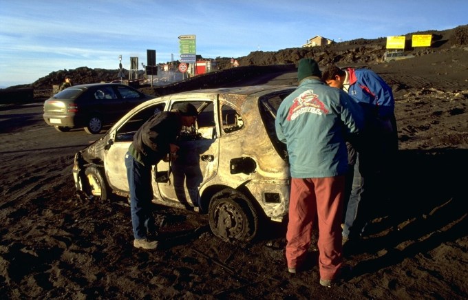 Lateral Eruption 2002/03: Damage done by the lava flow from the South Vent Lateral Eruption 2002/03: Damage done by the lava flow from the South Vent