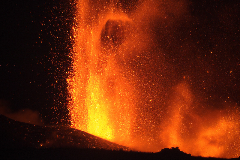 30 July 2011: Eigth Paroxysm of 2011 at South East Crater 30 July 2011: Eigth Paroxysm of 2011 at South East Crater
