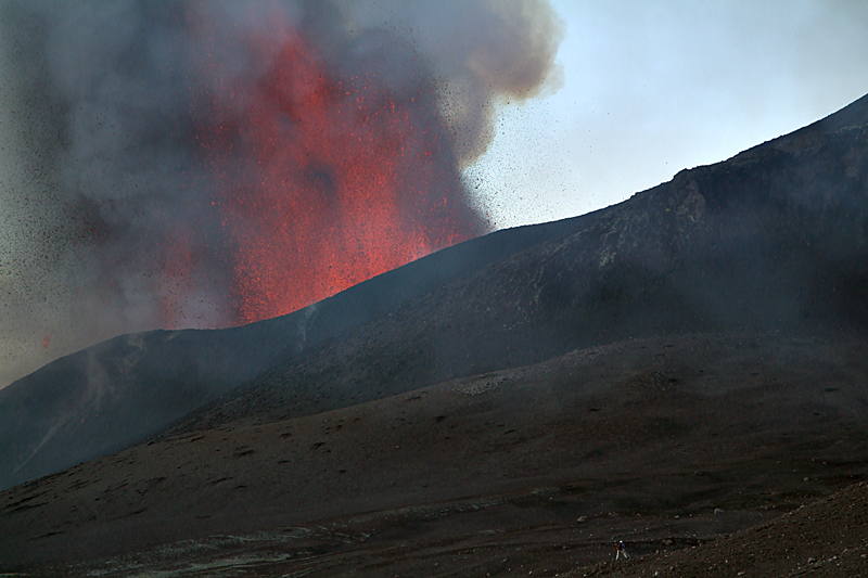 12 Aug 2011: Tenth Paroxysm of 2011 at South East Crater 12 Aug 2011: Tenth Paroxysm of 2011 at South East Crater
