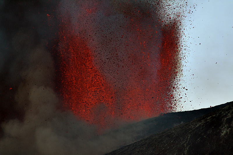 12 Aug 2011: Tenth Paroxysm of 2011 at South East Crater 12 Aug 2011: Tenth Paroxysm of 2011 at South East Crater