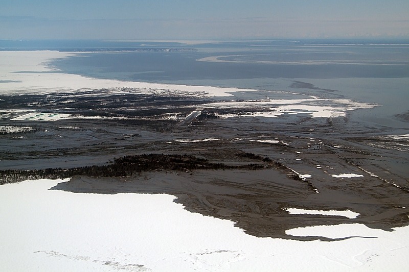 Aerial Photos of Redoubt Volcano in Eruption